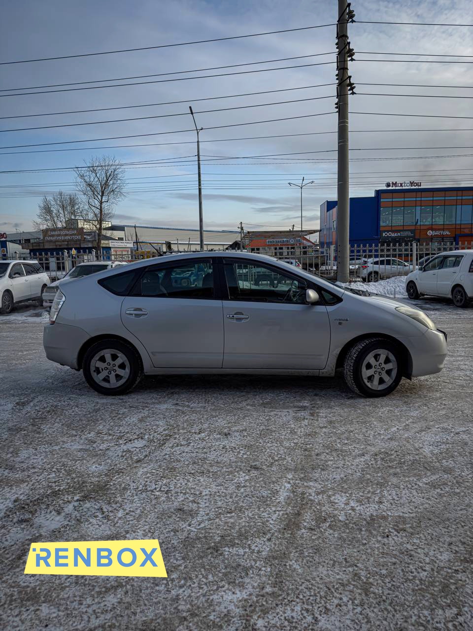 Аренда автомобиля под такси Toyota Prius 2010